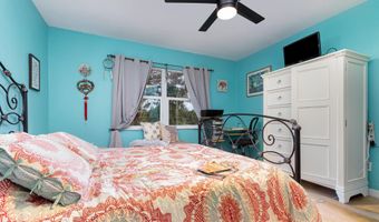 1940 Leah Star Rd, Astor, FL 32102