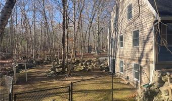 155 Beechwood Trl, Exeter, RI 02822