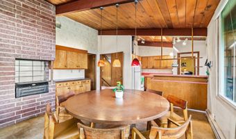 883 S 57TH St, Springfield, OR 97478