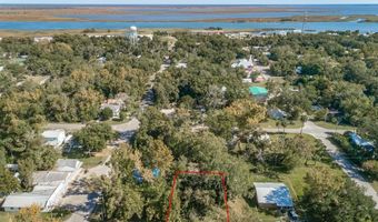 175 9th St, Apalachicola, FL 32320