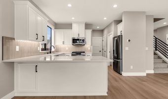 824 SE 35th St, Battle Ground, WA 98604