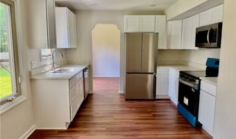 578 N Main St, Amherst, OH 44001
