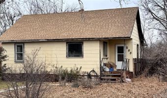566 Bent Ave, Akron, CO 80720
