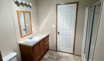 215 Elsie Ave, Agua Dulce, TX 78330