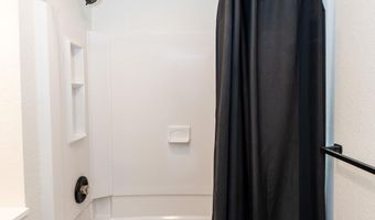30 2nd St St, Franklinville, NJ 08322