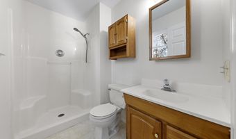 501 Spray Ave, Beachwood, NJ 08722