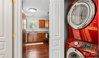 27 Sunview Cir, Arden, NC 28704