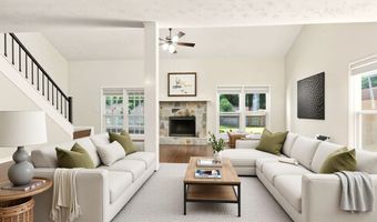 200 Pine Brg, Alpharetta, GA 30022