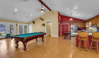 14231 Woodland Hills Dr, Biloxi, MS 39532