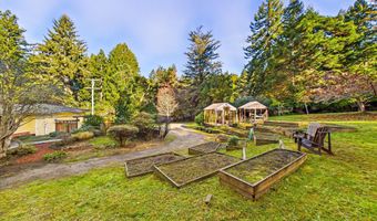 2099 Fickle Hill Rd, Arcata, CA 95521