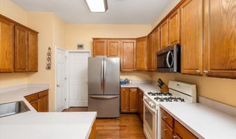 54 Bunker Hill Dr, Allentown, NJ 08501