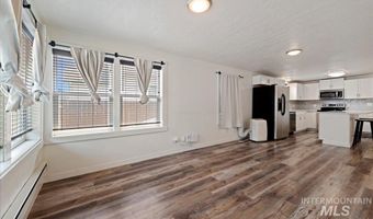 820 E Elgin St, Caldwell, ID 83605