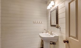 140 Old Willimantic Rd, Columbia, CT 06237