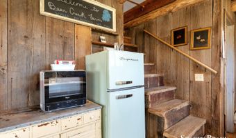 2620 36th St, Allegan, MI 49010