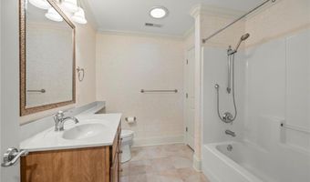 133 Sycamore Commons Ln, Advance, NC 27006