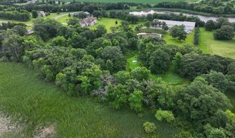 4700 Rural Oaks Dr SE, Alexandria, MN 56308