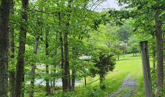 1367 ED ARNOLD Rd, Augusta, WV 26704