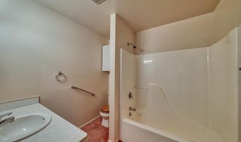 925 River View Dr, Cody, WY 82414