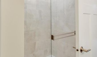 387 Masters Dr, Addison, IL 60101