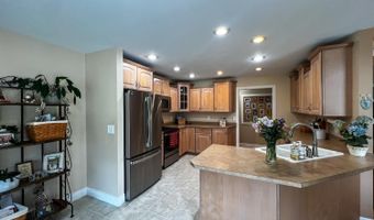 280 Arlington Dr, Batesville, IN 47006