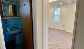 402 S WHITE HORSE Pike, Audubon, NJ 08106