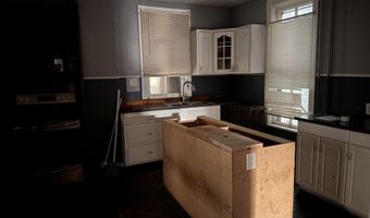2111 5th Ave, Altoona, PA 16602