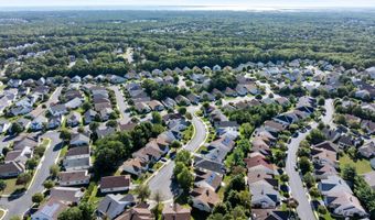15 FIVE BRIDGES Ct, Barnegat, NJ 08005