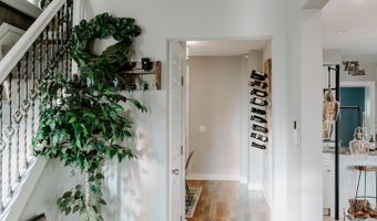 992 S 22nd St, Columbus, OH 43206