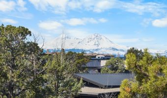 22950 Hideaway Ln #356, Bend, OR 97701