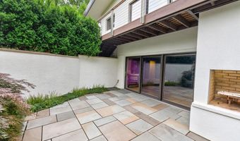 1980 Hillside Dr, Columbus, OH 43221