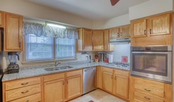 103 S FAIRFIELD Dr, Dover, DE 19901
