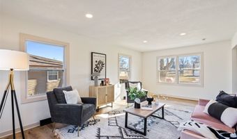 1316 Orchard St, Adel, IA 50003