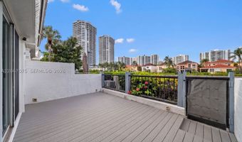 3750 NE 209 Ter, Aventura, FL 33180