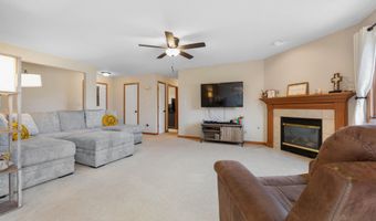 5371 Bear Creek Pass Pass, Auburn, IN 46706