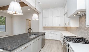 753 Louise James Dr, Baton Rouge, LA 70806