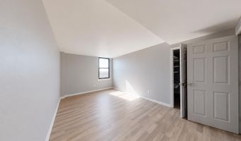4600 DUKE St 1624, Alexandria, VA 22304
