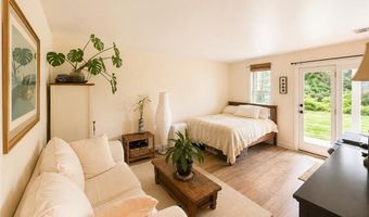 520 Corey Ln, Middletown, RI 02842
