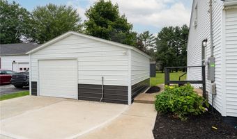 48304 State Route 113, Amherst, OH 44001