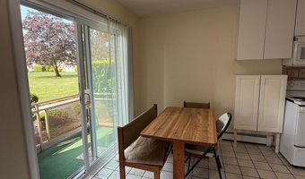 700 Broadway 5, Amityville, NY 11701