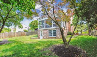 8710 LOWELL St, Bethesda, MD 20817