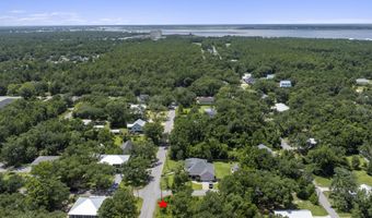 233 Leonhard Ave, Bay St. Louis, MS 39520