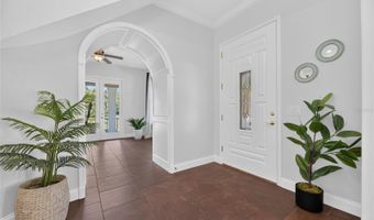 824 ISLEBAY Dr, Apollo Beach, FL 33572