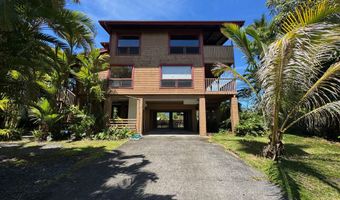 1979 KALANIANAOLE St, Hilo, HI 96720