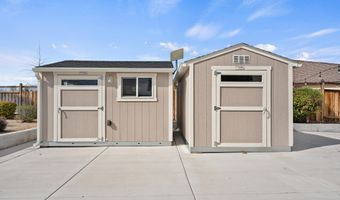 7423 Comet Ct, Sparks, NV 89436