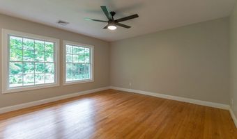 575 North St, Agawam, MA 01030