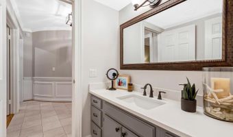 3602 SOUTH Pl #2, Alexandria, VA 22309