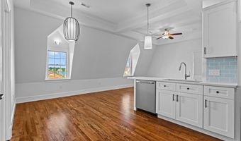 18 State St 5 (3rd Floor East), Bristol, RI 02809