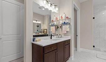 117 MALLARD Dr, Lake Frederick, VA 22630