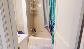 122 E 25th Ave, Altoona, PA 16601