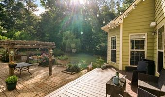 283 Creekside Dr, Arnoldsville, GA 30619